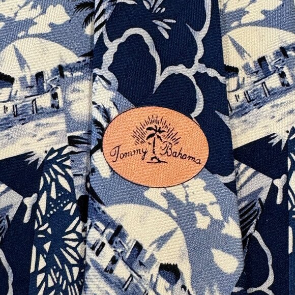 Tommy Bahama 100% Silk Tie Beach Chair Surfers Hibiscus Flowers 59.5X 4 Lot of 2 - Picture 10 of 11